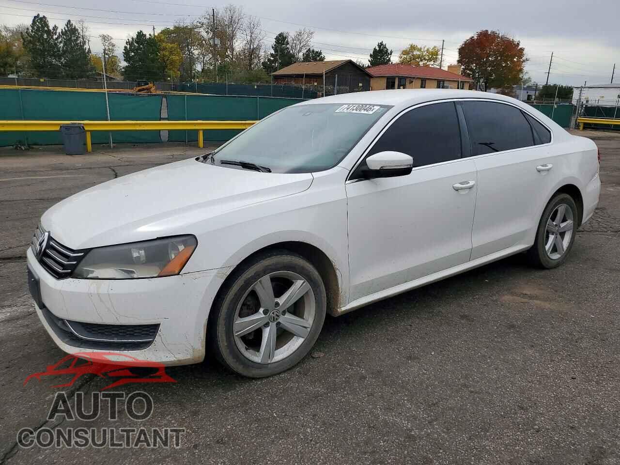 VOLKSWAGEN PASSAT 2013 - 1VWBP7A32DC092431
