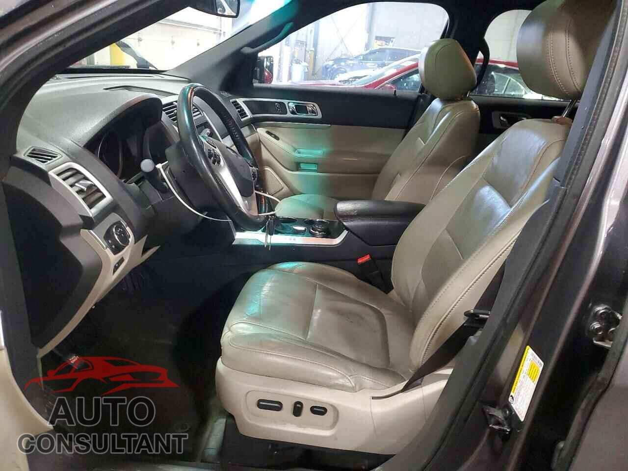 FORD EXPLORER 2011 - 1FMHK8D88BGA43082