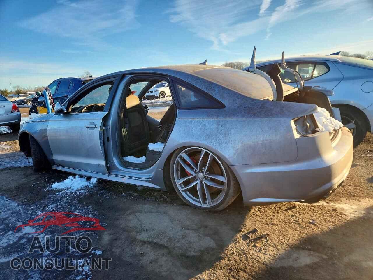 AUDI S6/RS6 2018 - WAUHFAFC8JN034262