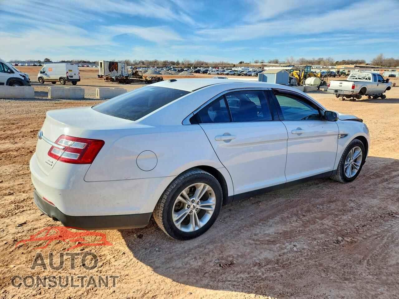 FORD TAURUS 2017 - 1FAHP2E81HG121752