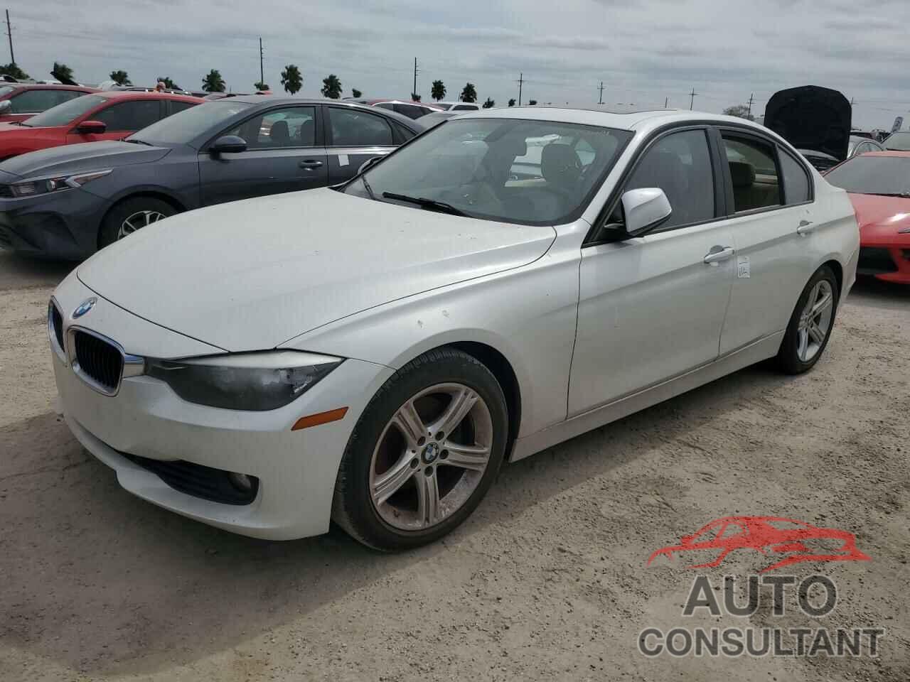 BMW 3 SERIES 2015 - WBA3A5C55FF608551