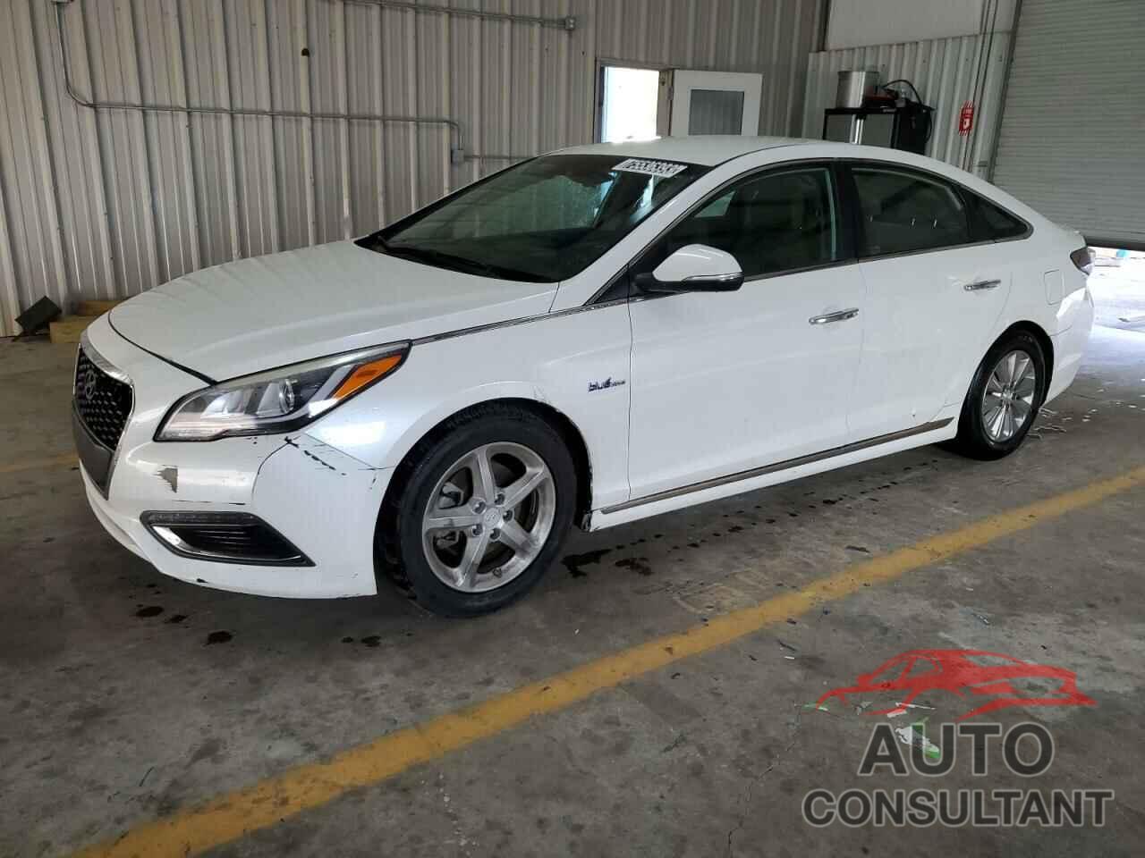 HYUNDAI SONATA 2016 - KMHE24L15GA038481
