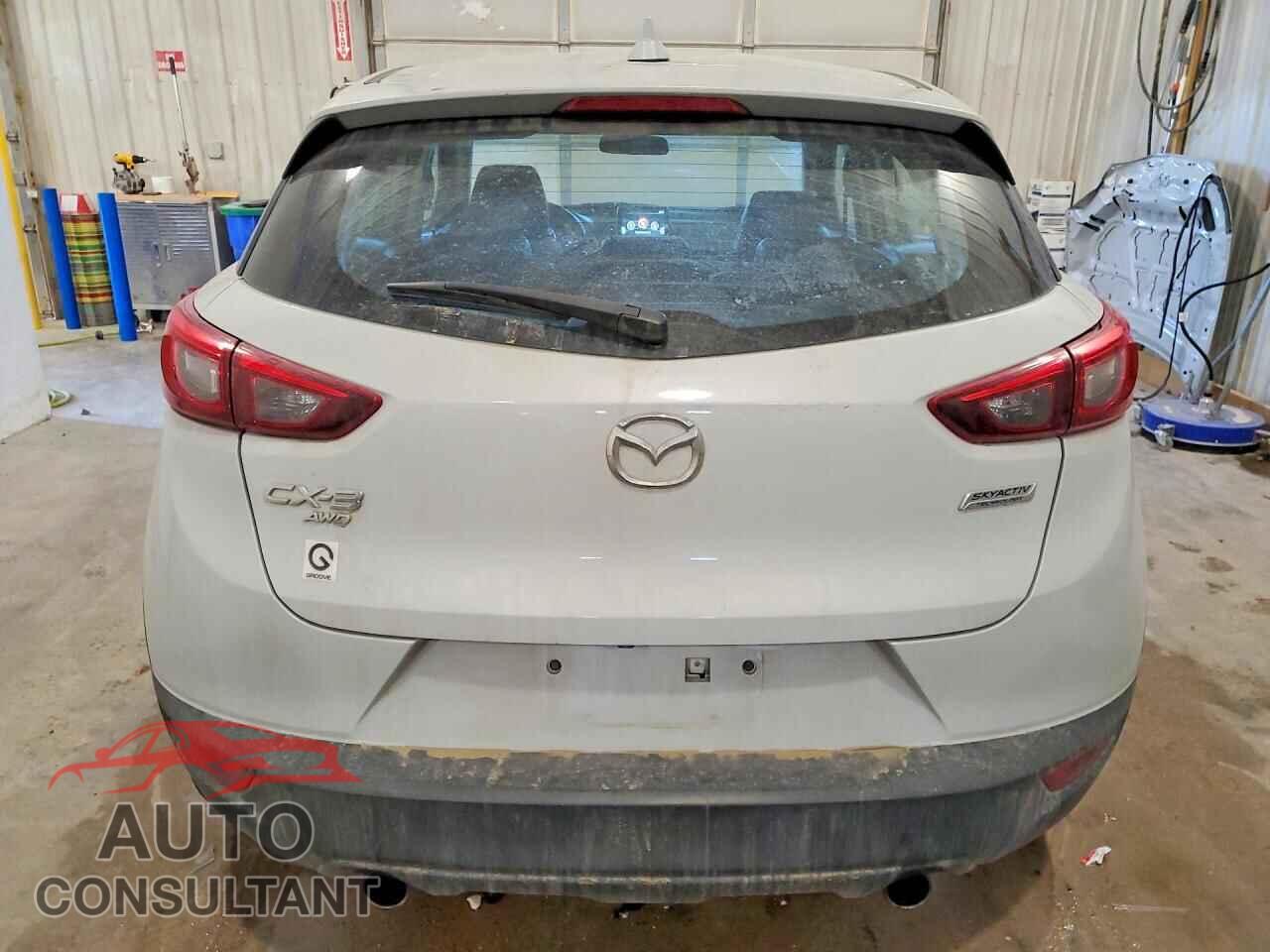 MAZDA CX-3 2017 - JM1DKFC70H0156266