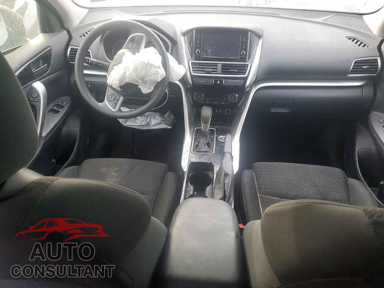 MITSUBISHI ECLIPSE 2018 - JA4AT3AA3JZ063248
