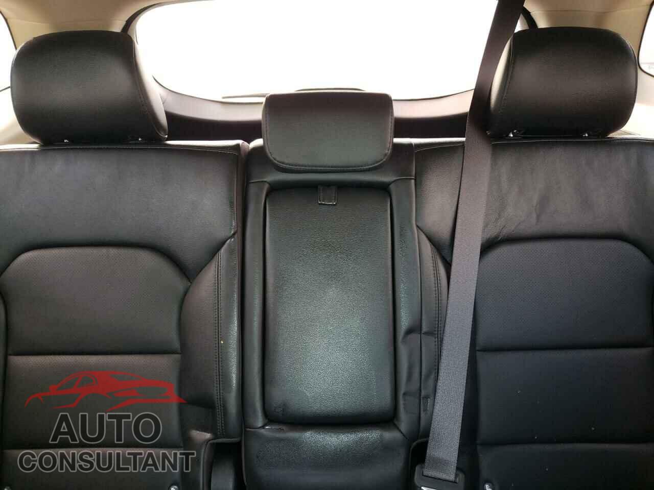 KIA RONDO 2014 - KNAHU8A30E7017813