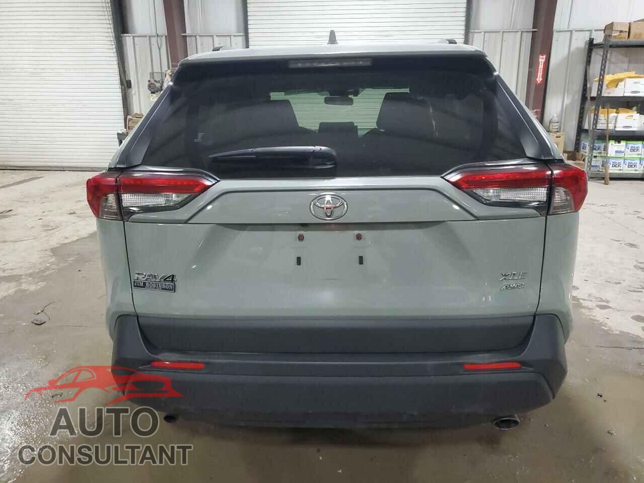 TOYOTA RAV4 2020 - JTMP1RFV4LJ026134
