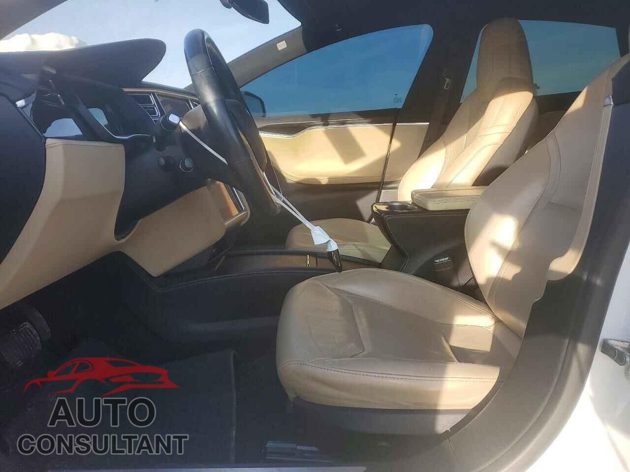 TESLA MODEL S 2016 - 5YJSA1E14GF157121