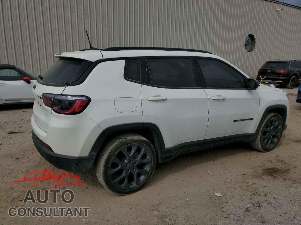 JEEP COMPASS 2021 - 3C4NJCEB7MT550142