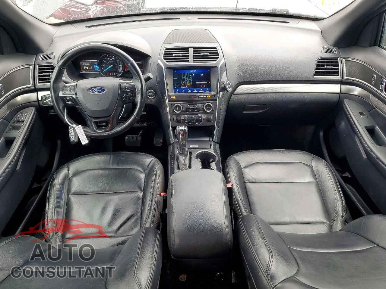 FORD EXPLORER 2018 - 1FM5K7D85JGA63740