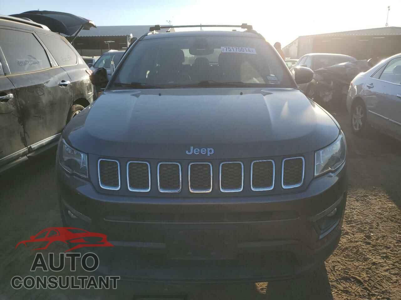 JEEP COMPASS 2017 - 3C4NJCBB1HT668942