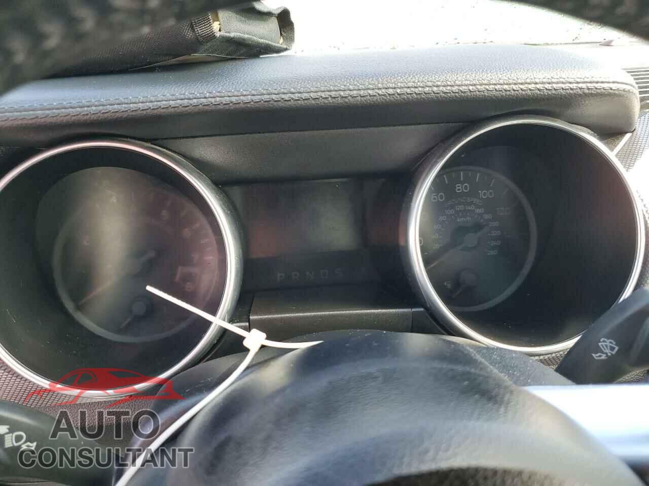 FORD MUSTANG 2018 - 1FA6P8CF9J5153667