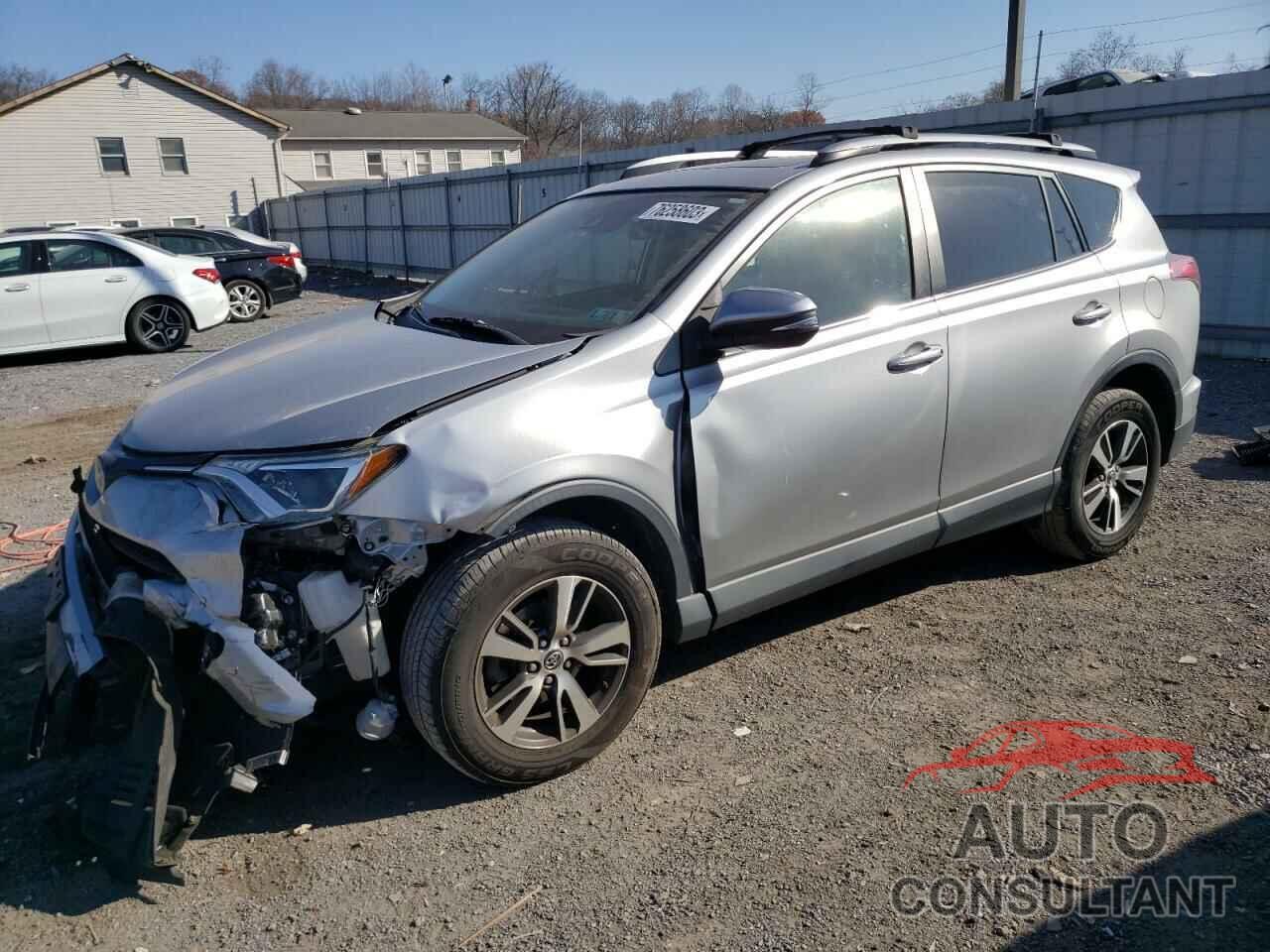 TOYOTA RAV4 2018 - JTMRFREV5JJ258363