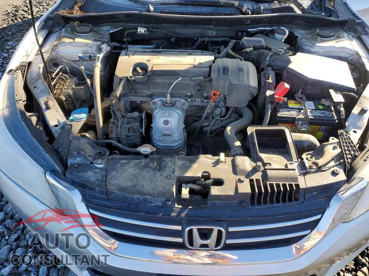 HONDA ACCORD 2013 - 1HGCR2F33DA201215