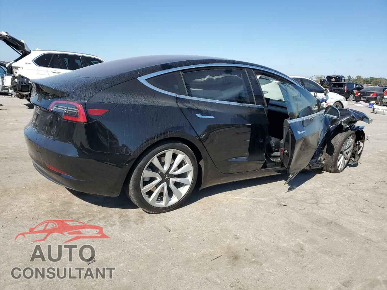 TESLA MODEL 3 2018 - 5YJ3E1EA6JF013330
