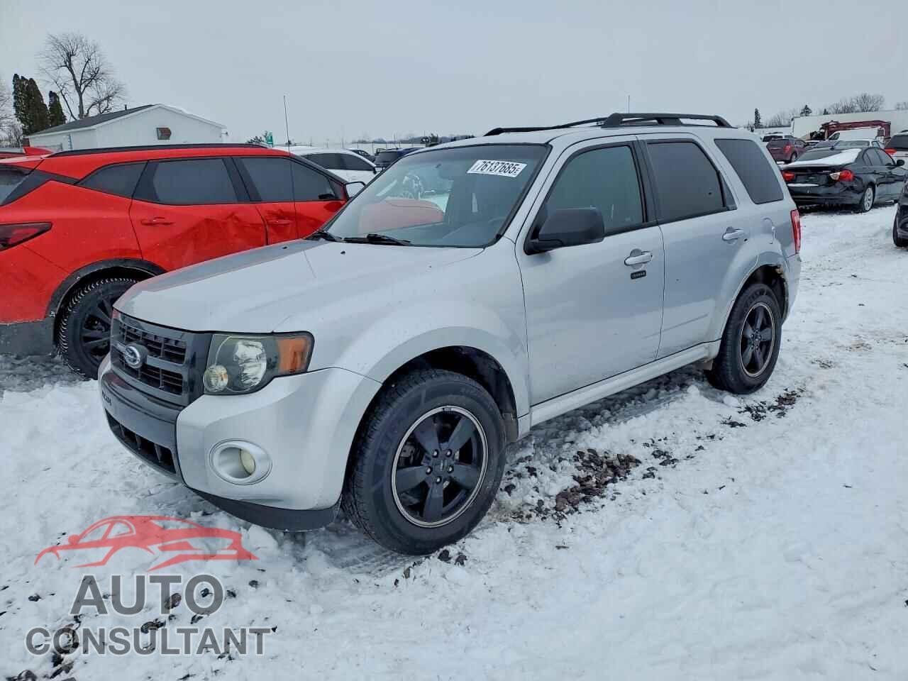 FORD ESCAPE 2011 - 1FMCU9D73BKA26530