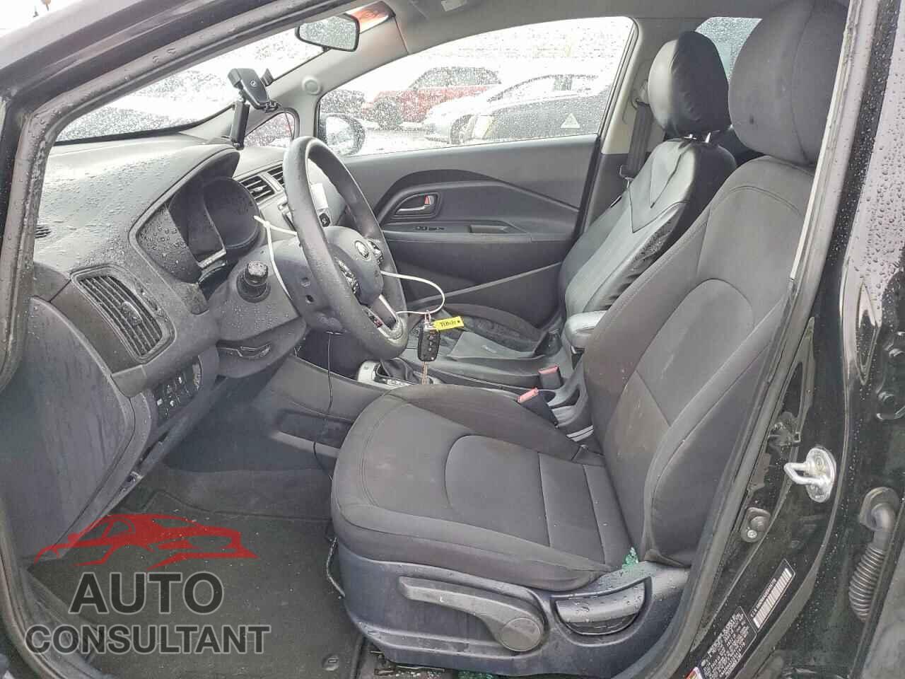 KIA RIO 2014 - KNADN4A31E6414778