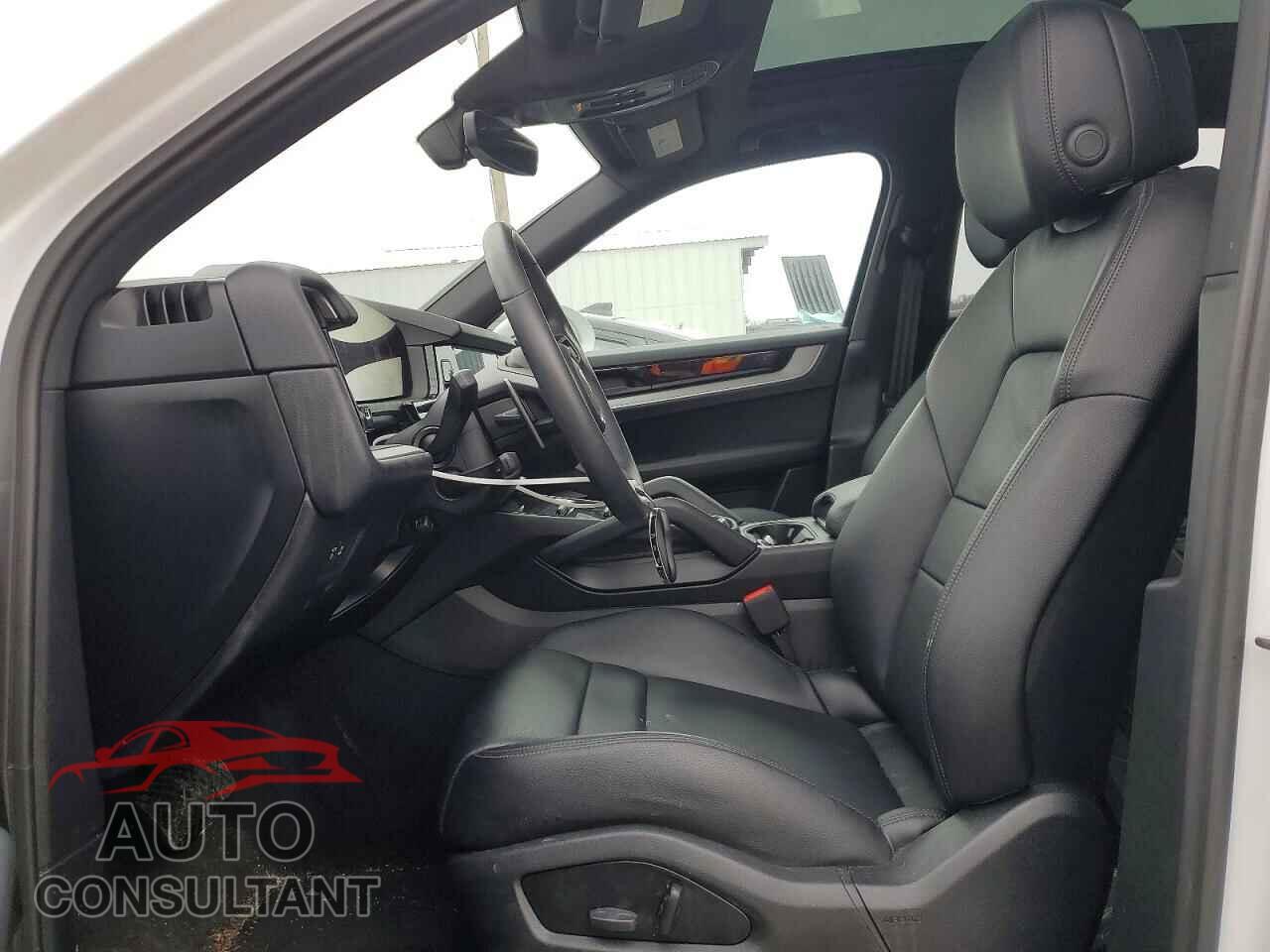 PORSCHE CAYENNE 2025 - WP1AA2AY0SDA04111
