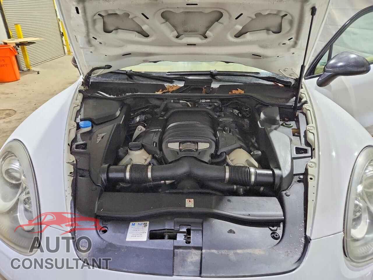 PORSCHE CAYENNE 2011 - WP1AB2A27BLA52221