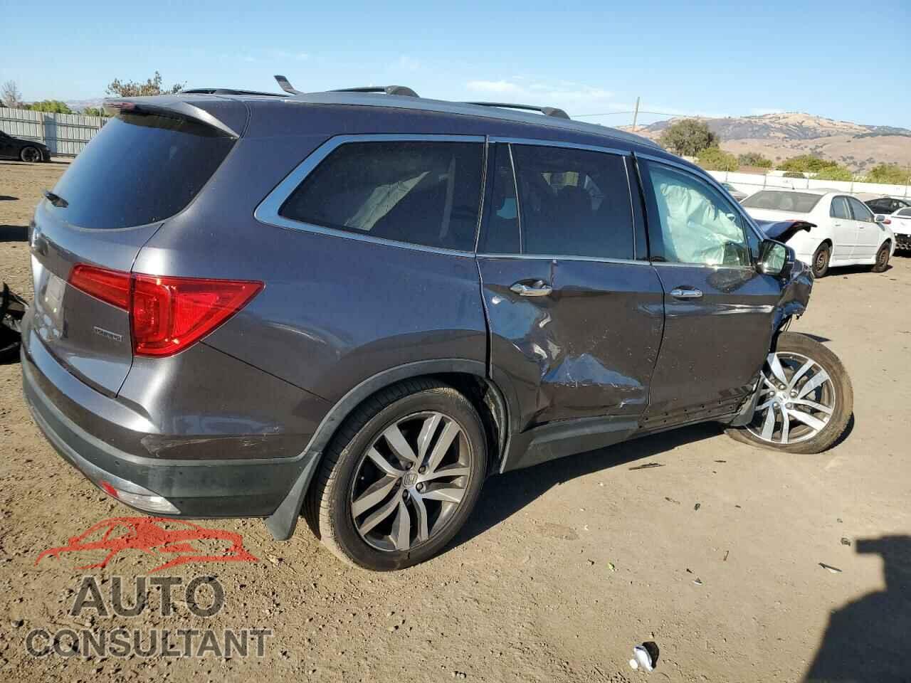 HONDA PILOT 2016 - 5FNYF5H96GB045490