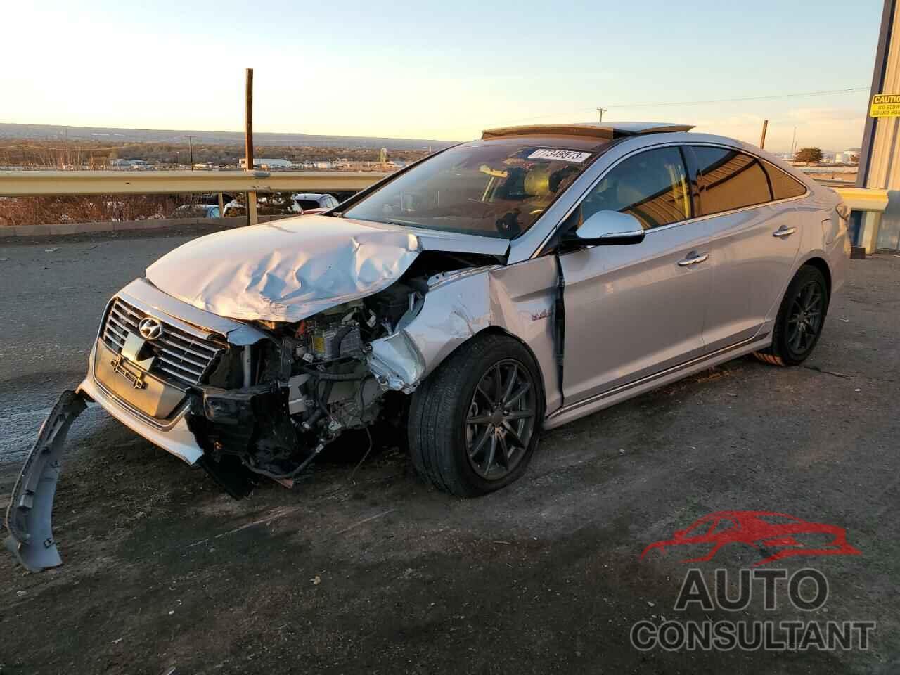 HYUNDAI SONATA 2017 - KMHE34L13HA057318