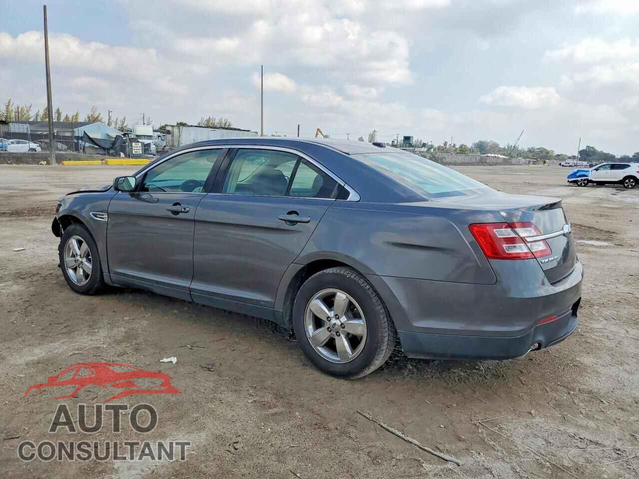 FORD TAURUS 2015 - 1FAHP2E83FG166799