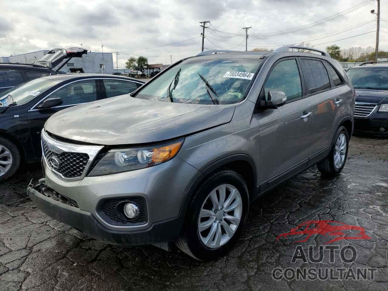 KIA SORENTO 2011 - 5XYKU4A22BG080905