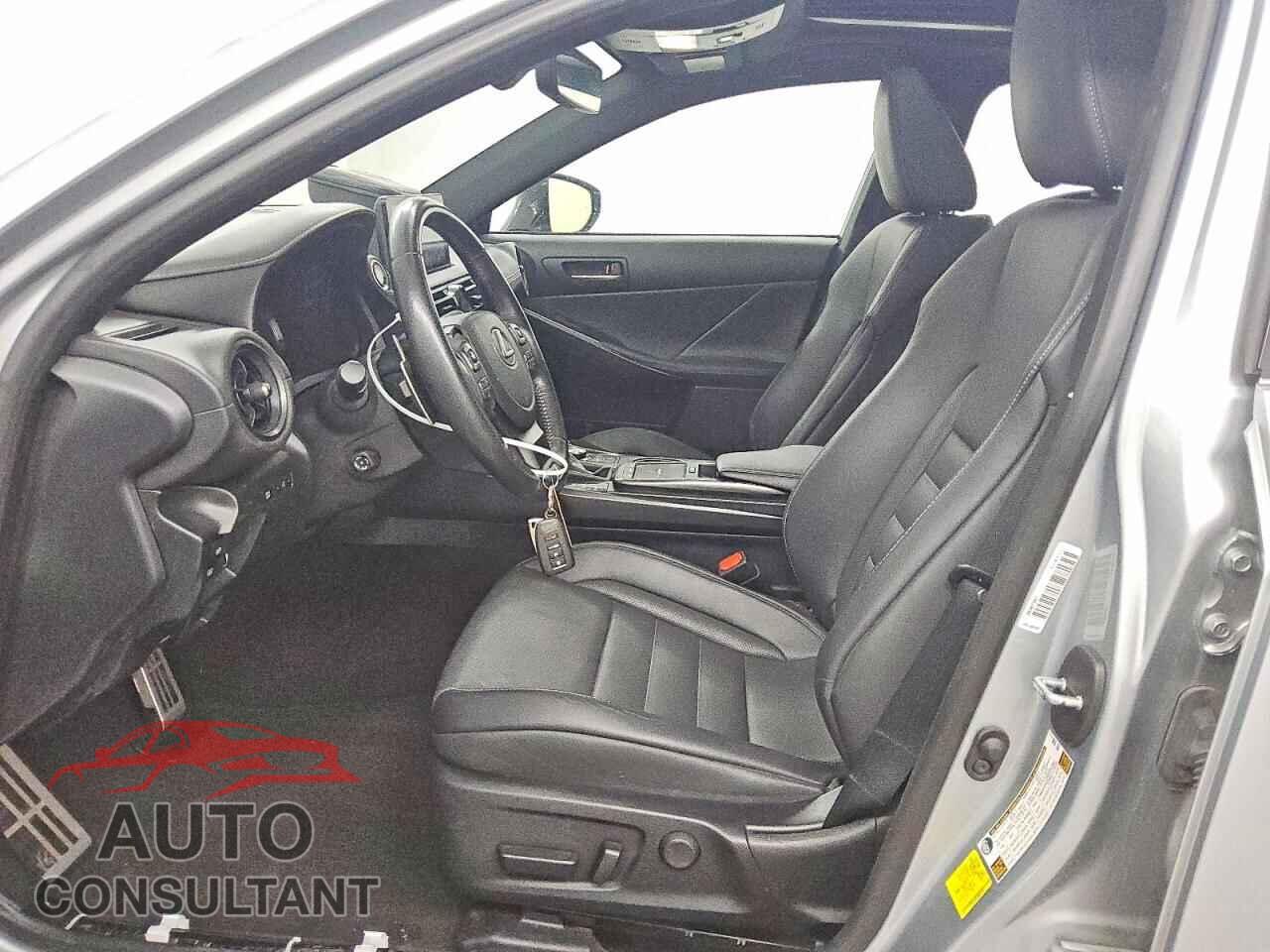 LEXUS IS 2024 - JTHAP1D22R5005250