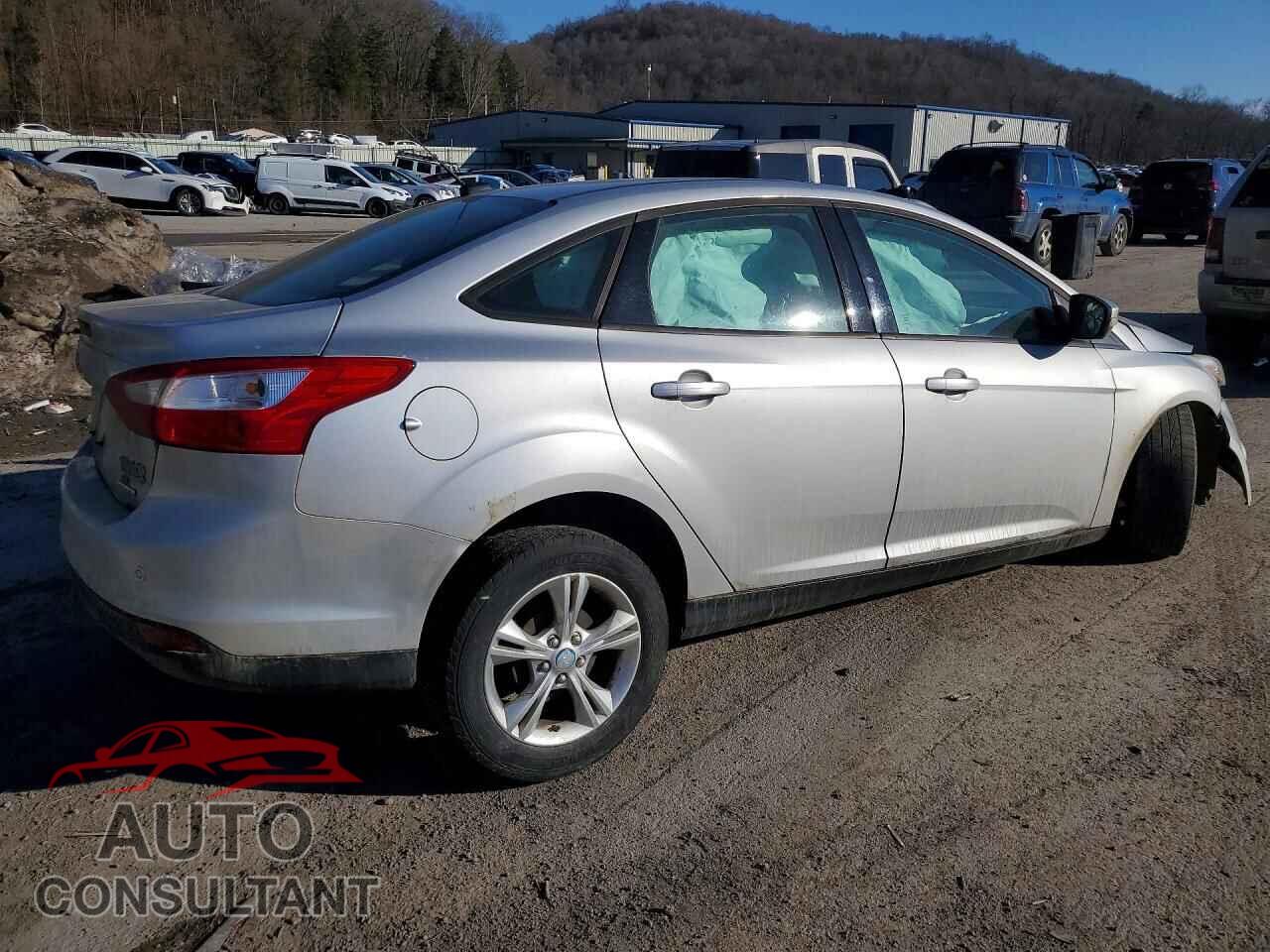 FORD FOCUS 2013 - 1FADP3F20DL218702
