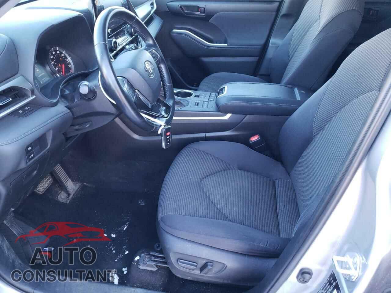 TOYOTA HIGHLANDER 2020 - 5TDBZRBH9LS044926