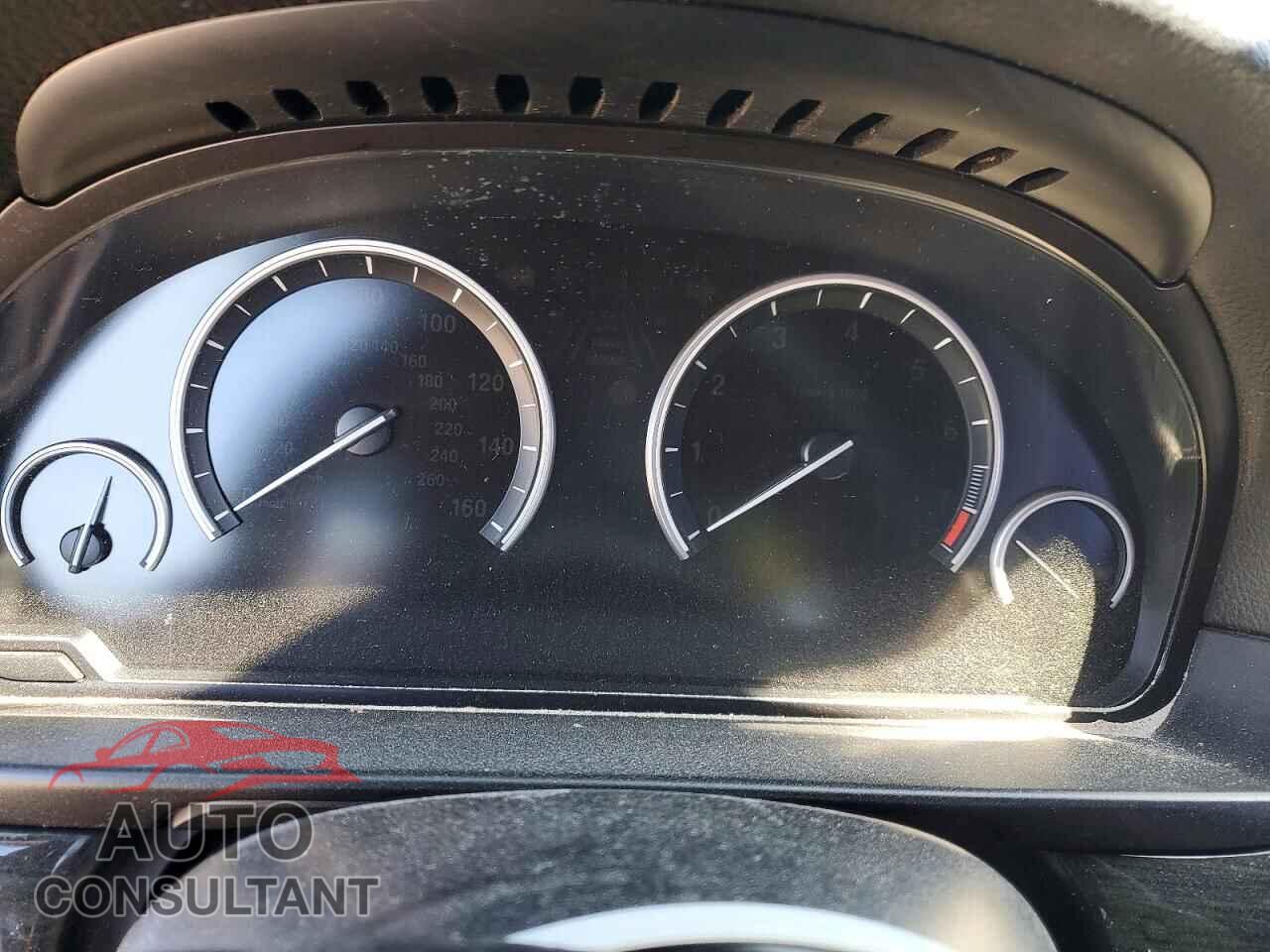 BMW 5 SERIES 2013 - WBAFR7C58DC817962