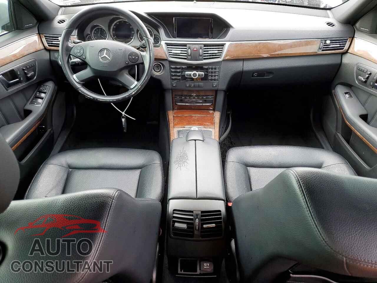 MERCEDES-BENZ E 2012 - WDDHF8JB0CA604023