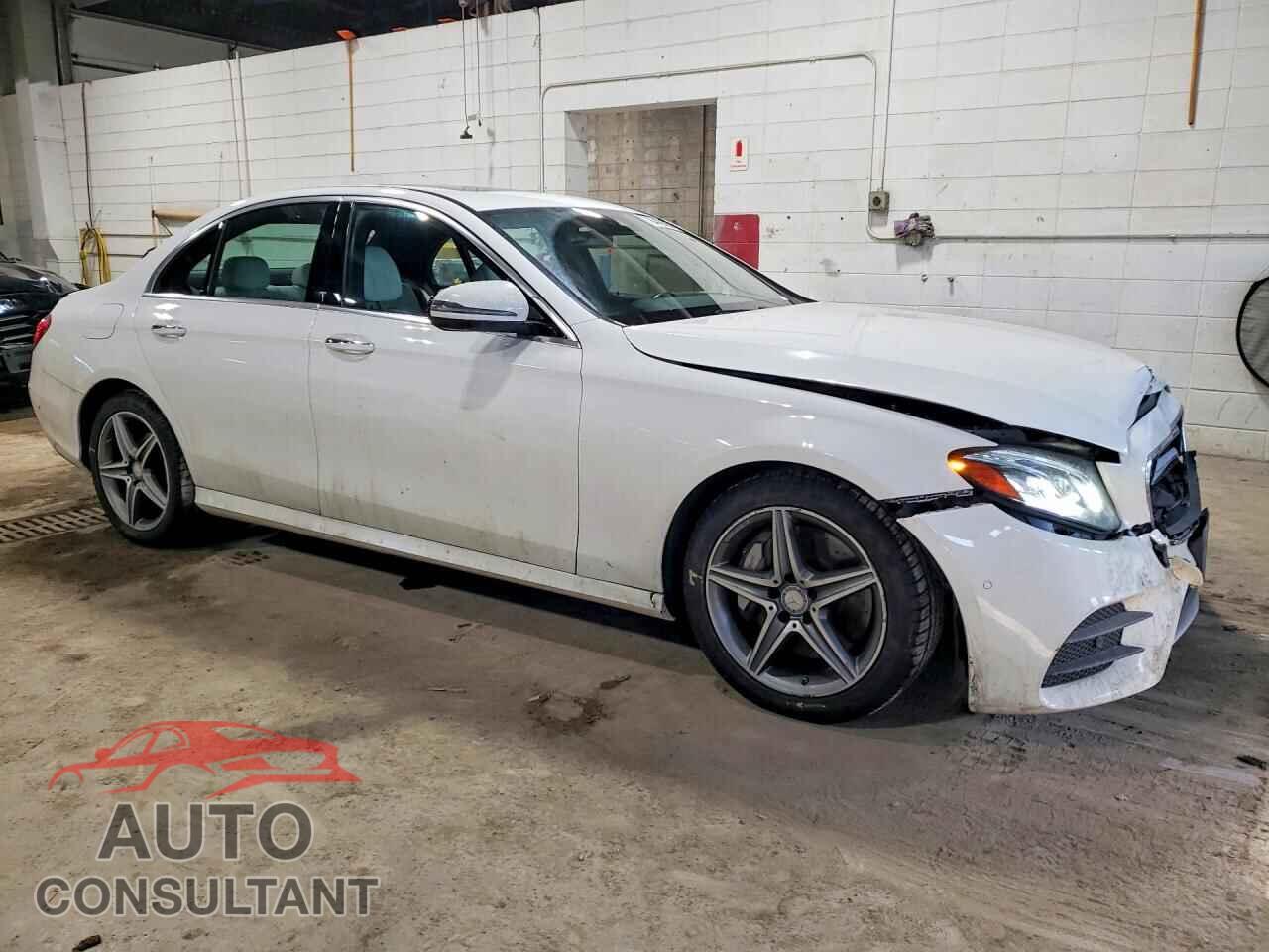 MERCEDES-BENZ E-CLASS 2017 - WDDZF4KB3HA071054