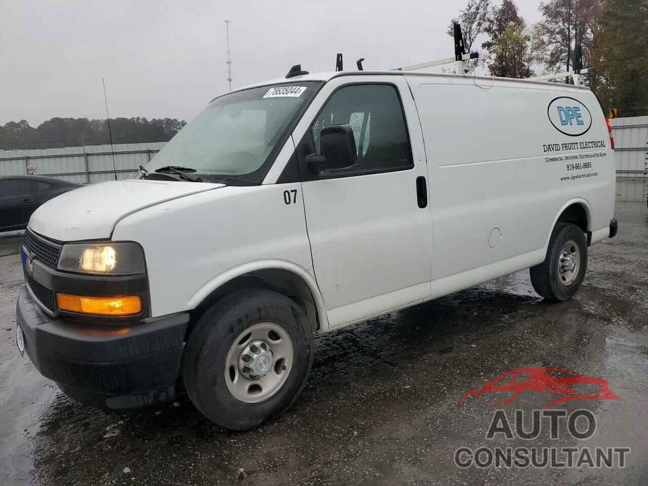 CHEVROLET EXPRESS 2019 - 1GCWGAFP6K1189203