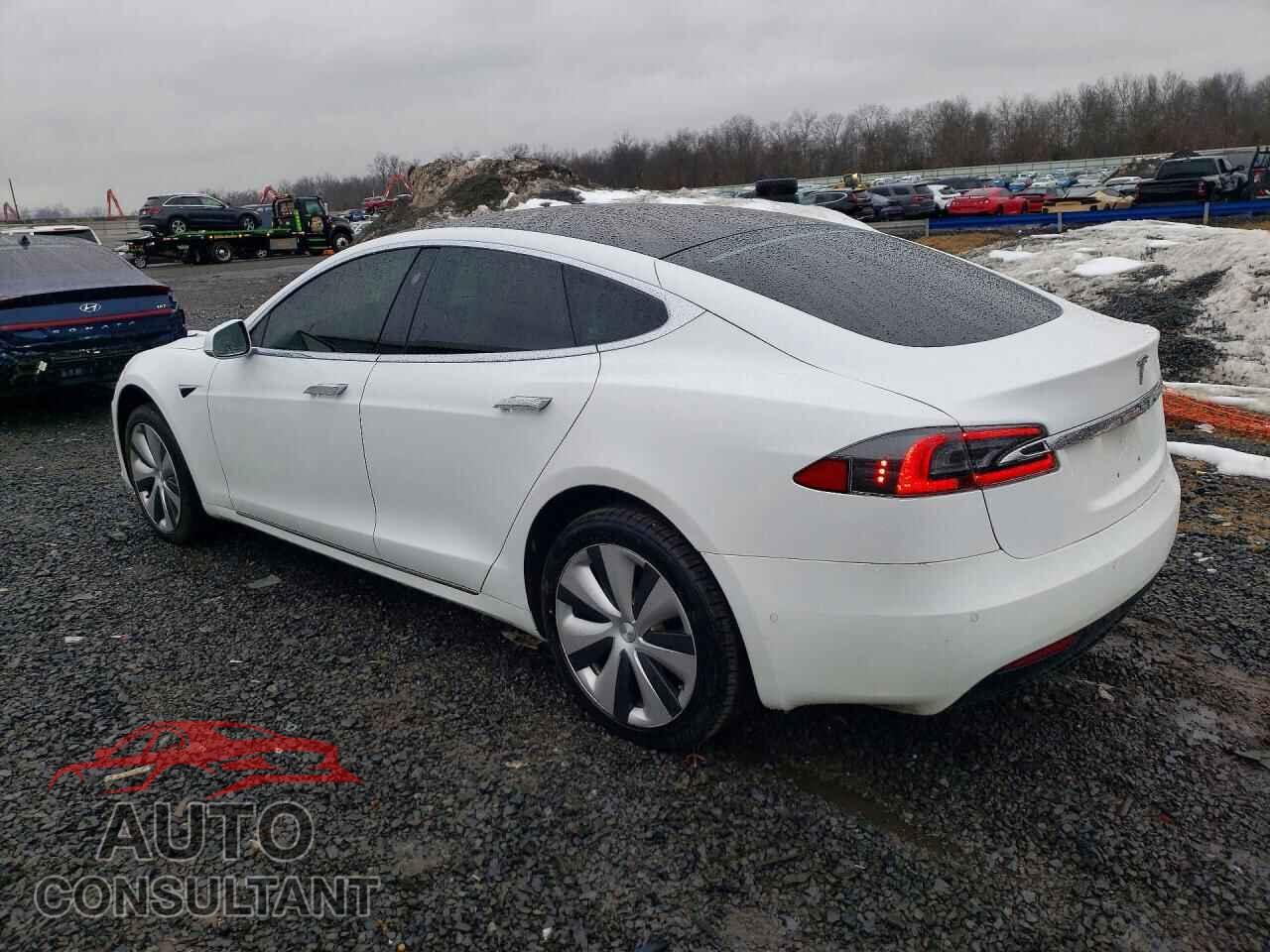 TESLA MODEL S 2021 - 5YJSA1E2XMF426288