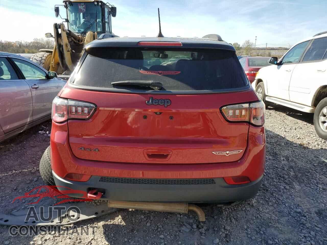 JEEP COMPASS 2018 - 3C4NJDDB7JT451145