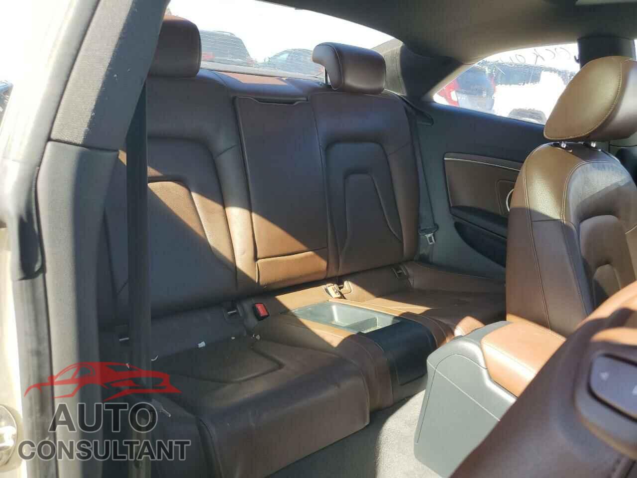 AUDI A5 2014 - WAULFAFR4EA039647