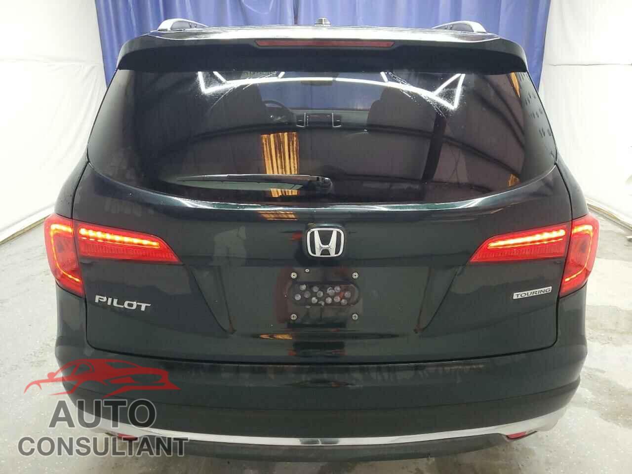 HONDA PILOT 2016 - 5FNYF5H92GB002331