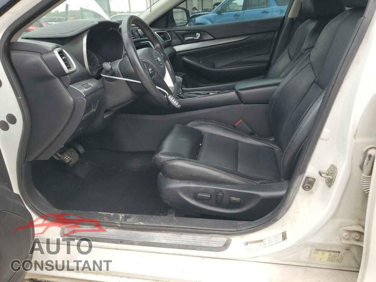 NISSAN MAXIMA 2017 - 1N4AA6AP1HC450059