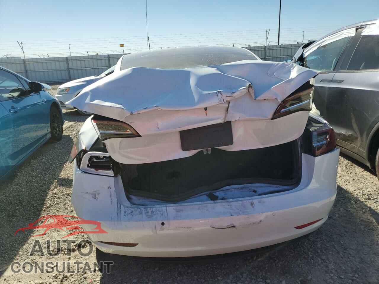 TESLA MODEL 3 2020 - 5YJ3E1EA5LF707235