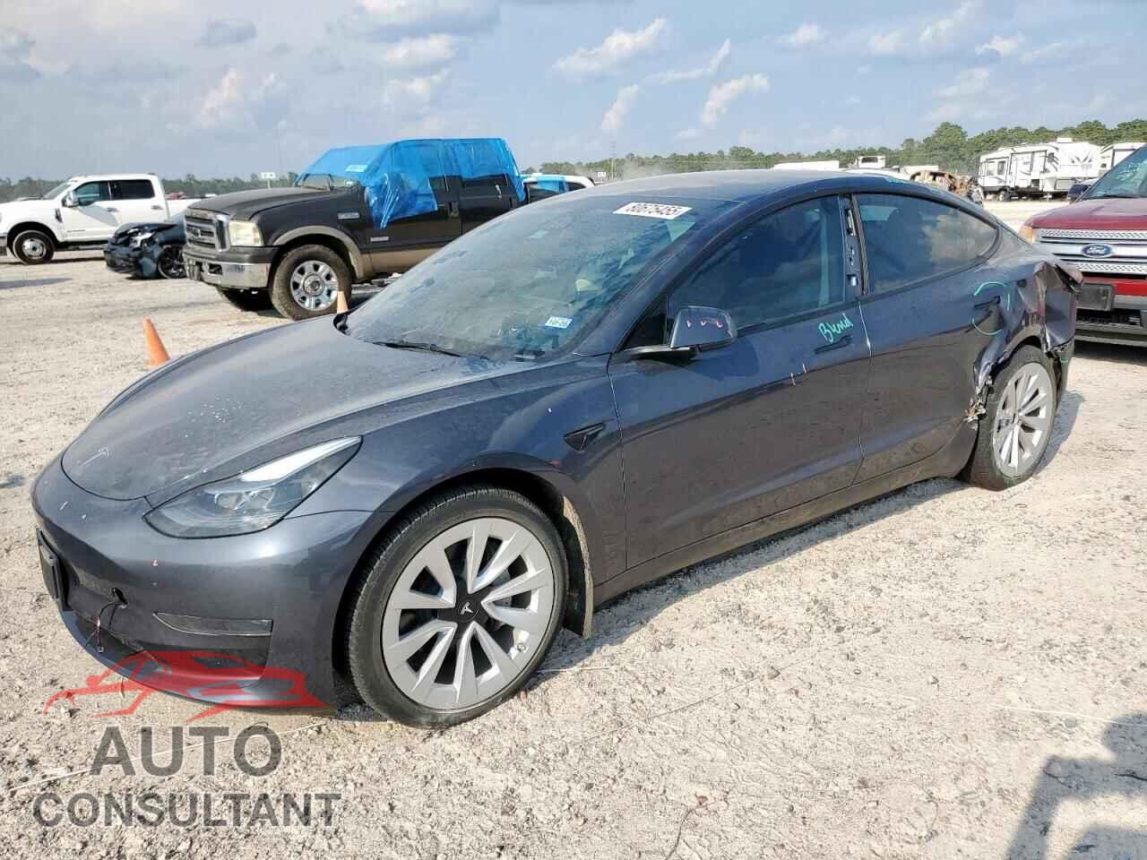 TESLA MODEL 3 2023 - 5YJ3E1EA7PF673031