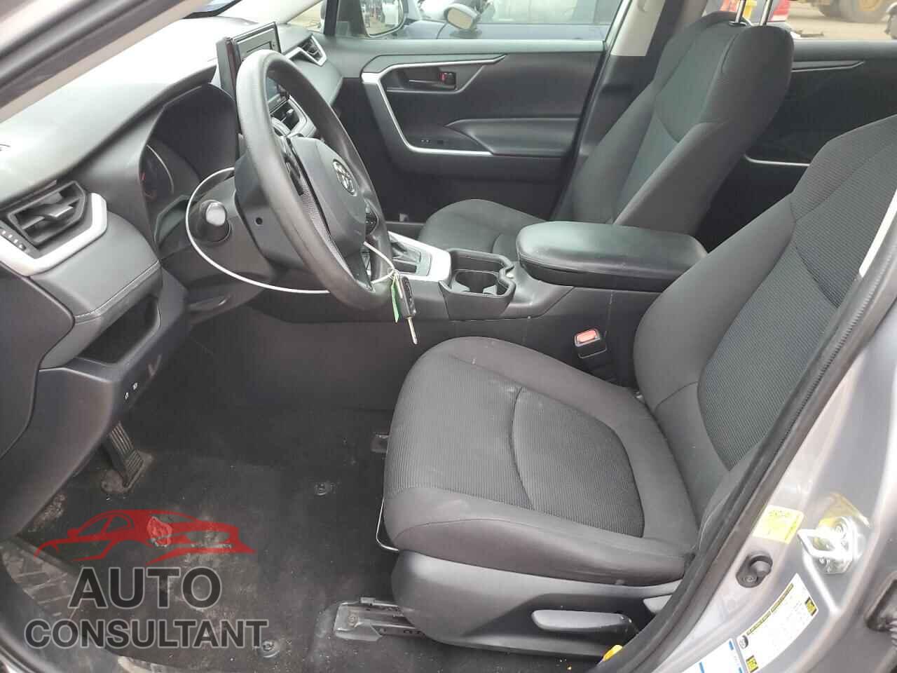 TOYOTA RAV4 2021 - 2T3F1RFV9MC167992