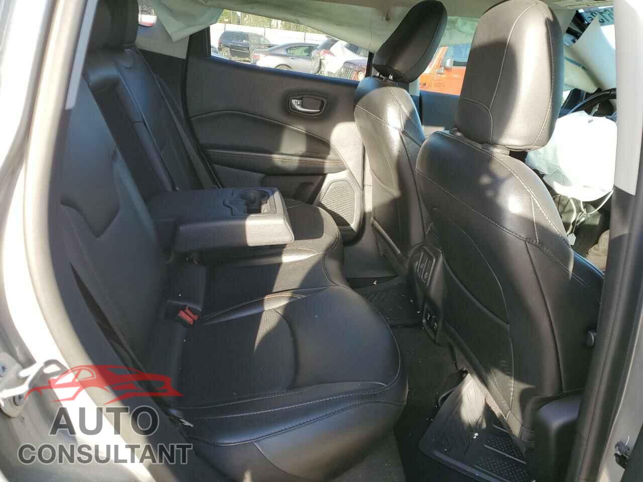 JEEP COMPASS 2020 - 3C4NJDCB2LT170665