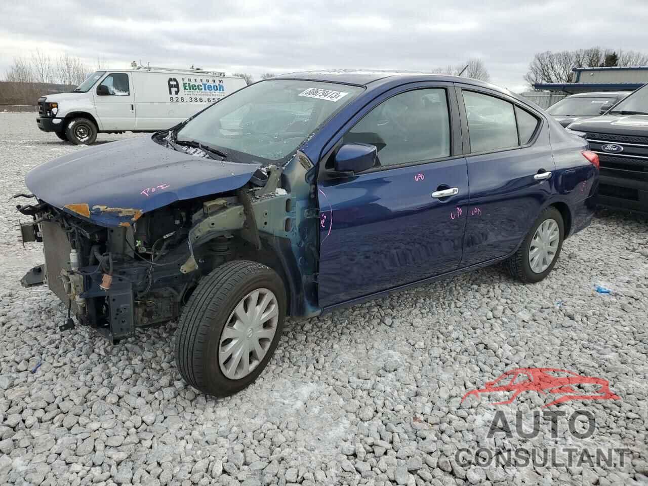 NISSAN VERSA 2018 - 3N1CN7AP1JL878255