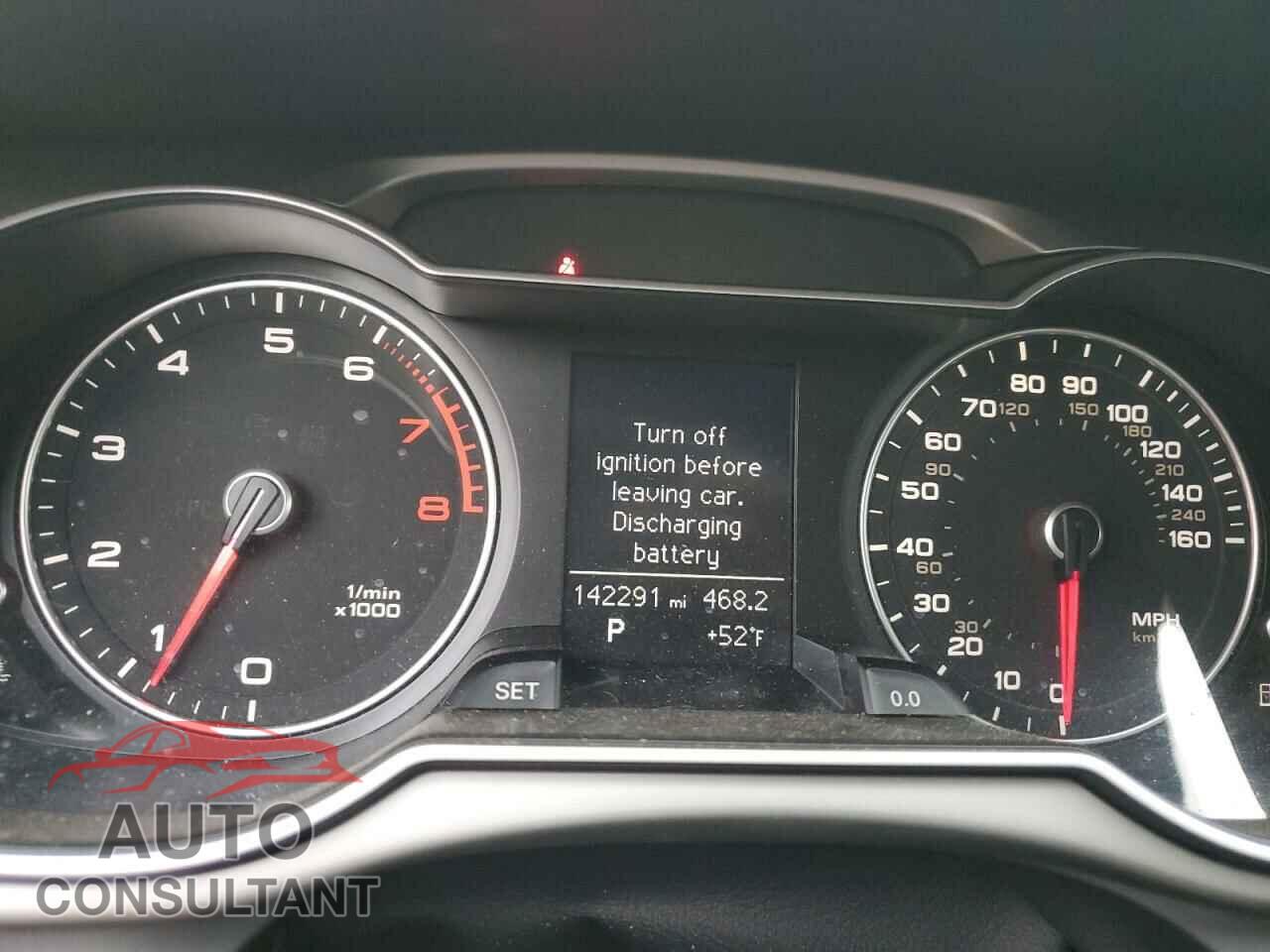 AUDI A4 2013 - WAUFFAFL5DN028012