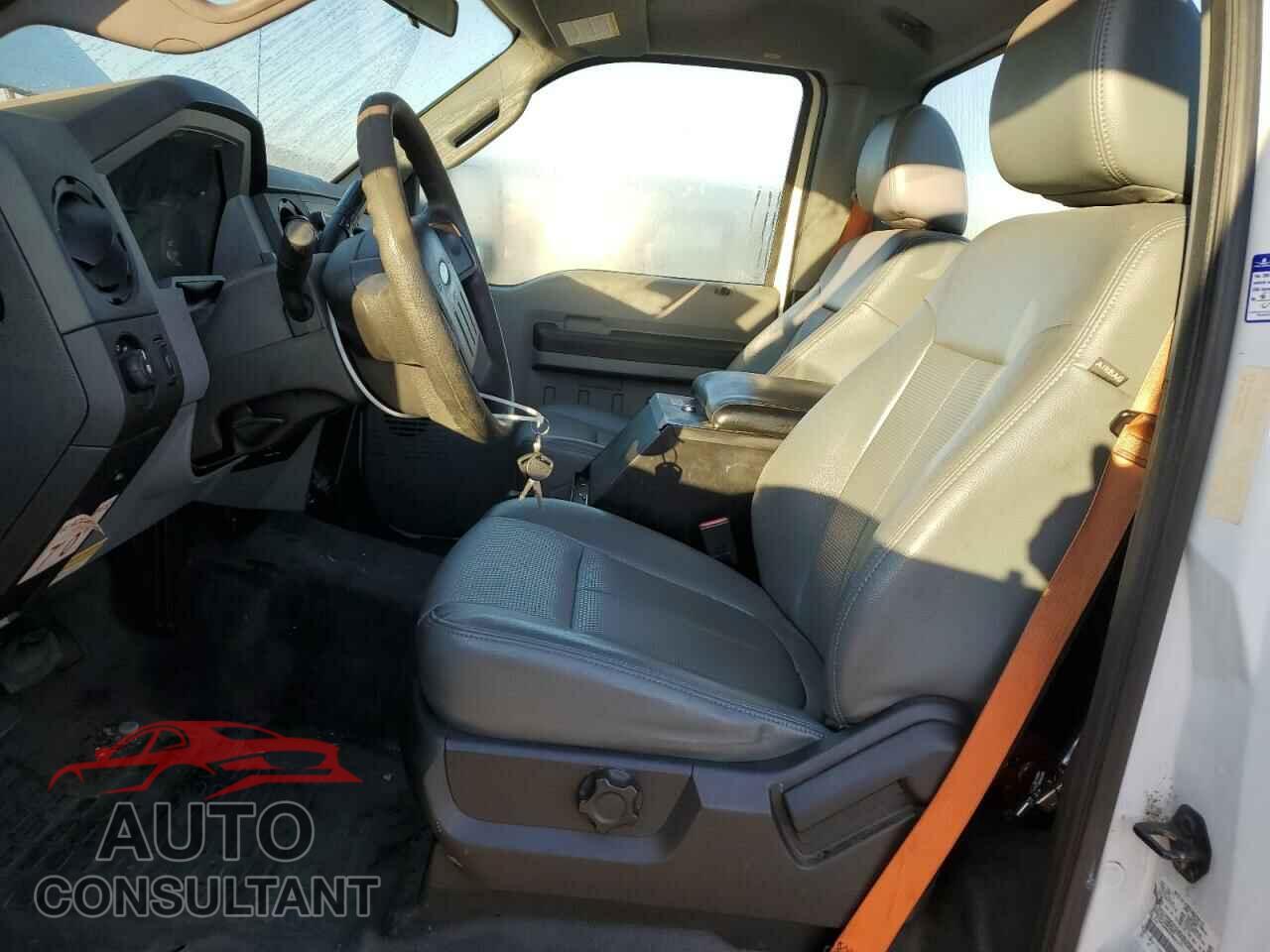 FORD F250 2013 - 1FTBF2A68DEB82111
