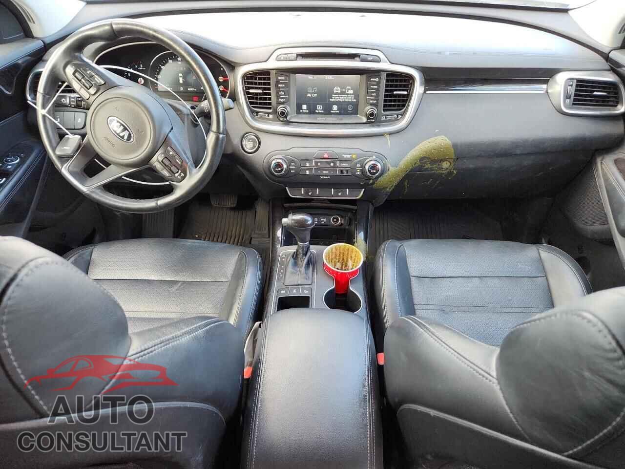 KIA SORENTO 2017 - 5XYPHDA53HG302297
