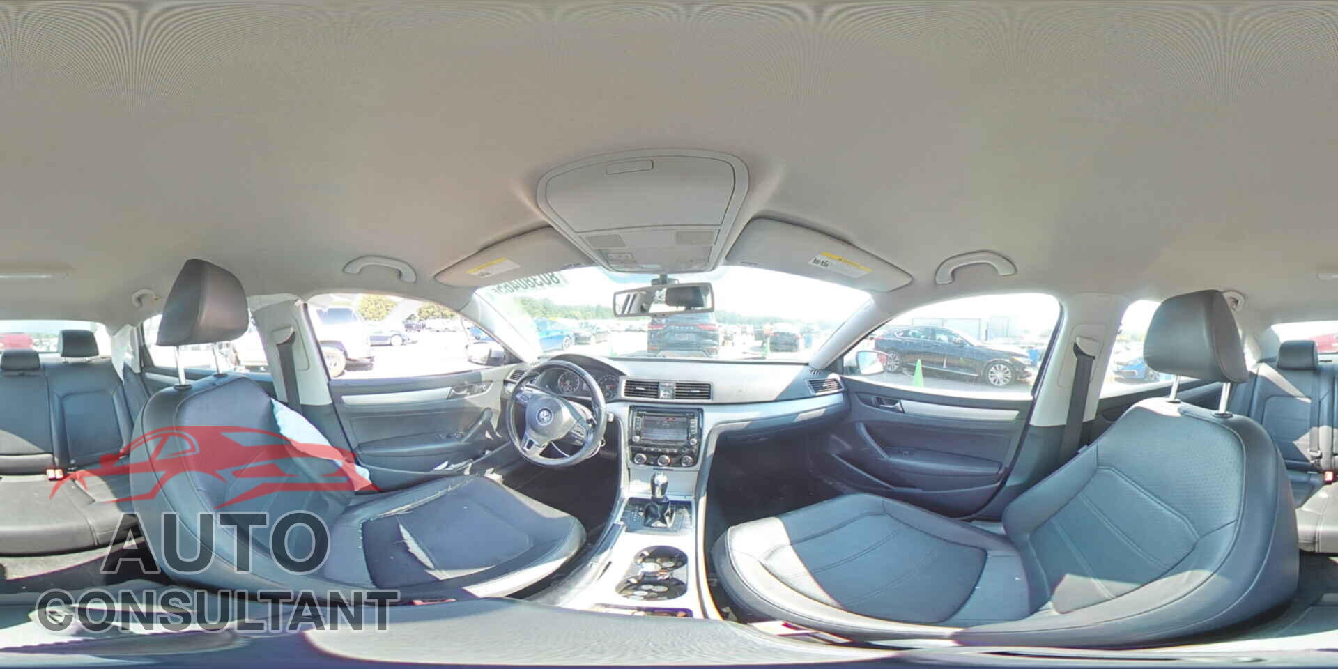 VOLKSWAGEN PASSAT 2013 - 1VWBP7A32DC101970