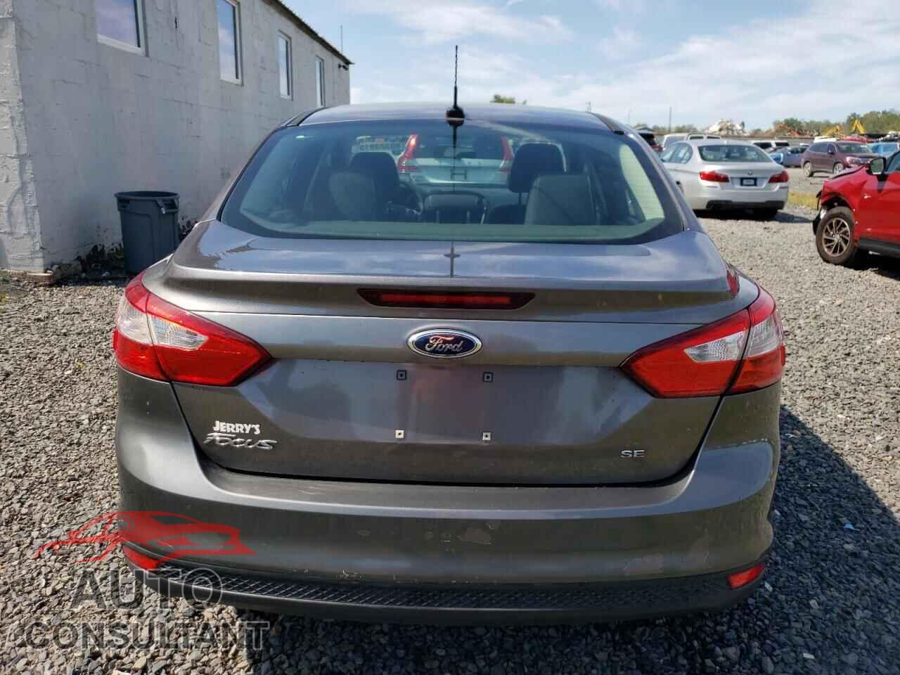 FORD FOCUS 2013 - 1FADP3F27DL315072