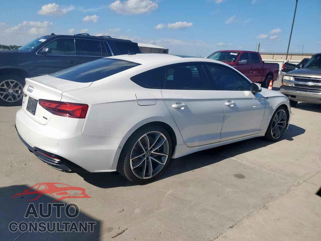 AUDI A5 2021 - WAUEACF53MA020036