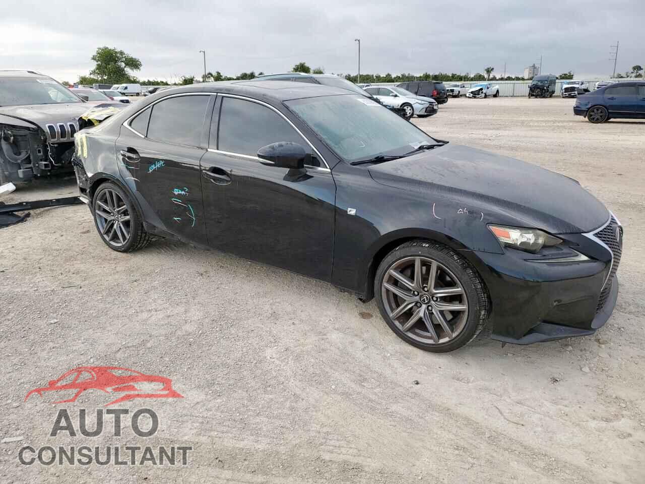 LEXUS IS 2014 - JTHBE1D24E5013595
